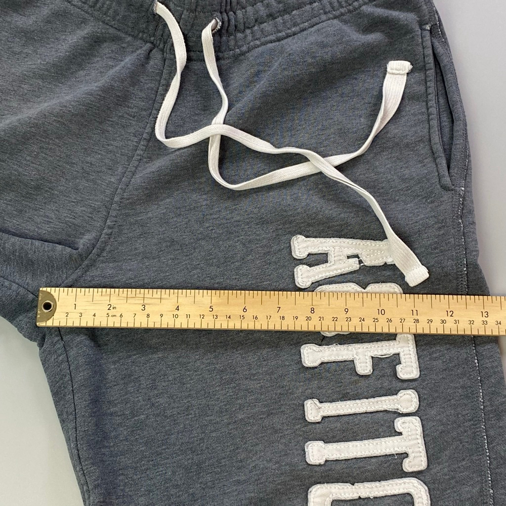 Men's Abercrombie & Fitch Sweat Shorts Large Grey Spell Out French Terry - Picture 13 of 13